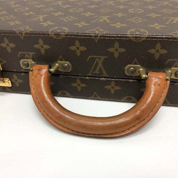 LOUIS VUITTON Authentic Brown Monogram Canvas Bag - Picture 7 of 16